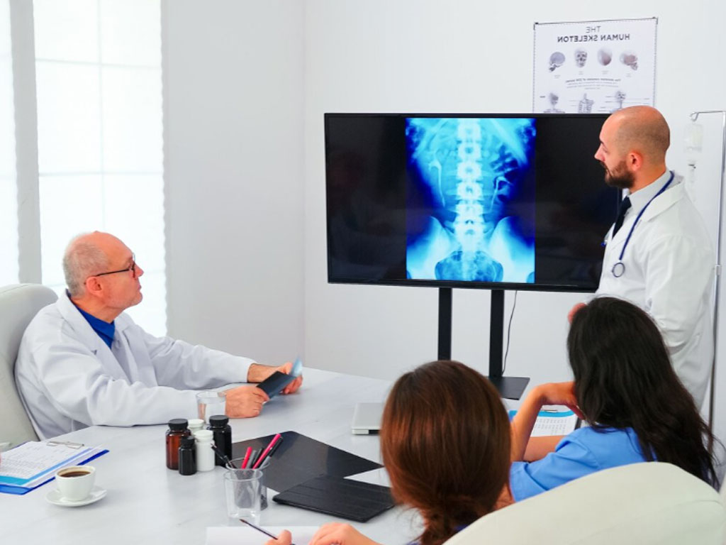 Tele radiology solution by radiply